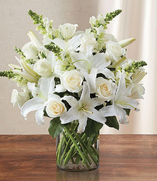 Crystal White Flowers: by Flowers Paradise
